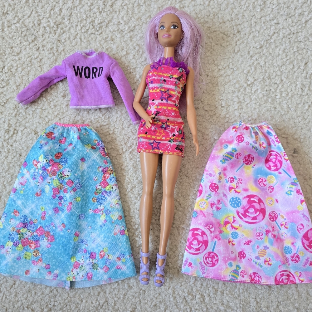 Barbie Doll And Clothing Set